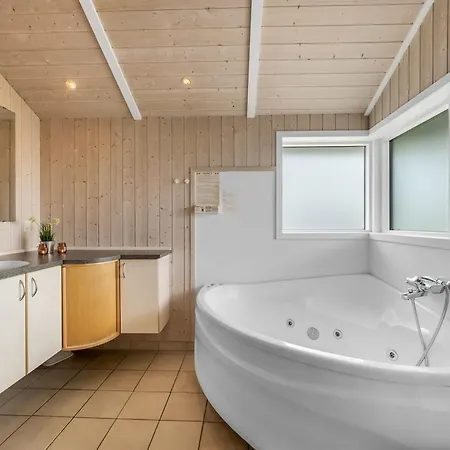 Nermin - 100m From The Sea By Interhome Hébergement de vacances Hvide Sande