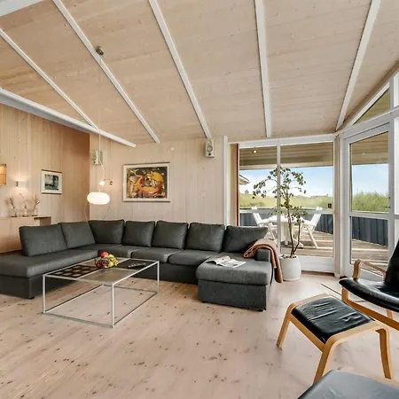 Nermin - 100m From The Sea By Interhome