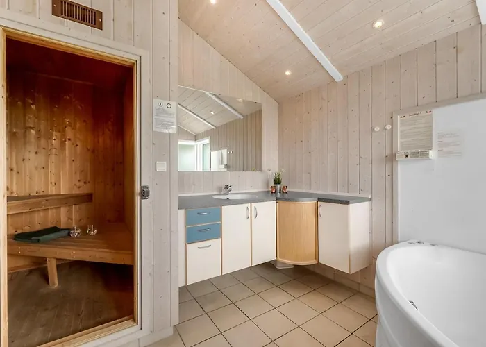 Nermin - 100m From The Sea By Interhome *